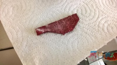 Chemin&eacute;e peinte